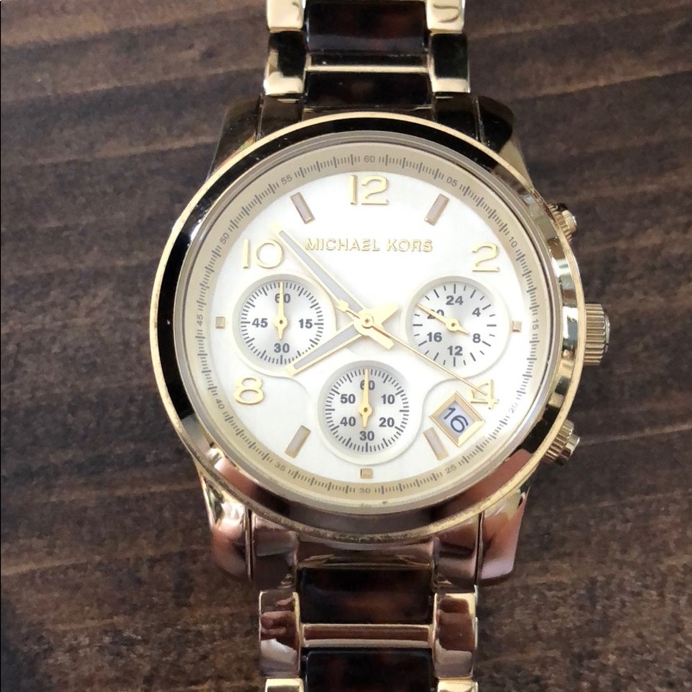 Gold & tortoise Authentic Michael Kors watch 